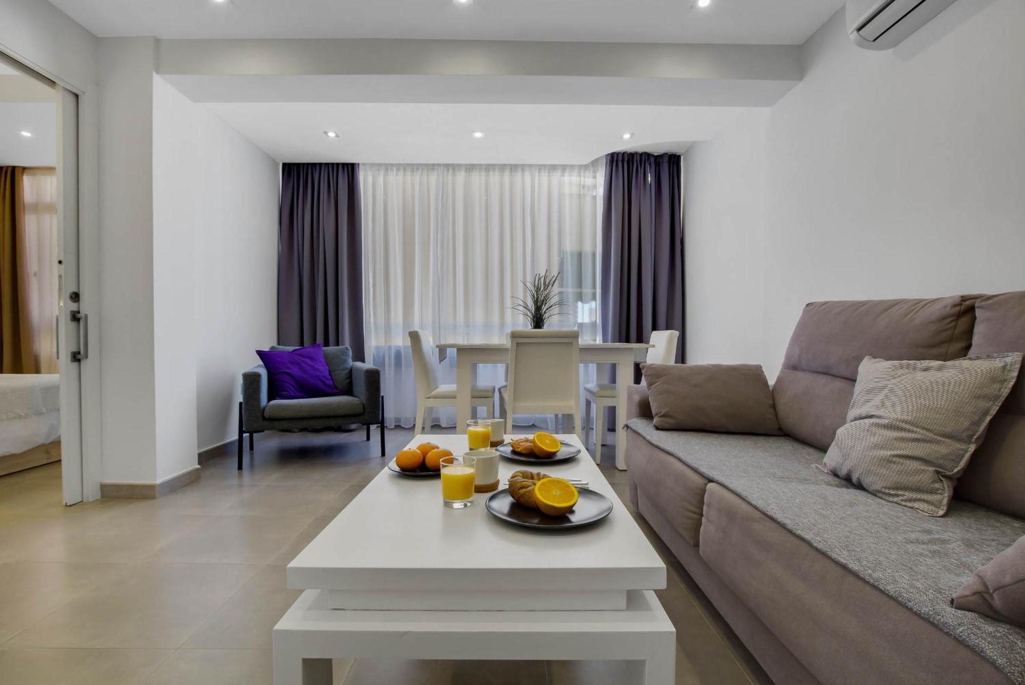 Ferienwohnung Tropico By Ivi Real Estate Torremolinos Exterior foto
